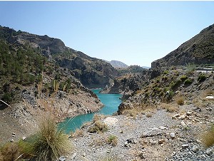 Embalse de Qu�ntar