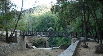 Br�cke am Ende des Senda Monterrey