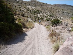 viiel Sand auf dem Sendero de Los Frailles